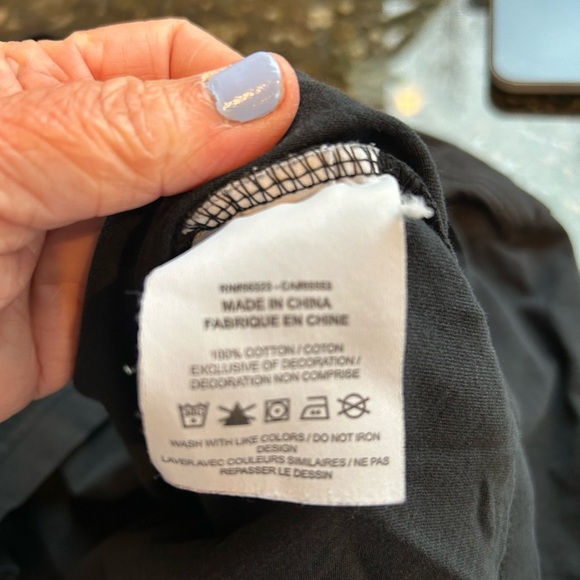 The Nike Tee cropped oversized cotton short sleeve T shirt. EUC. Soft & stretchy - Picture 6 of 8